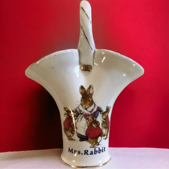 World of Beatrix Potter Peter Rabbit Vase Handled Basket, Frederick Warne, 2002 - Picture 1 of 10
